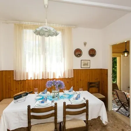 Domenica - Two Bedroom With Terrace And Garden View * ドゥブロブニク